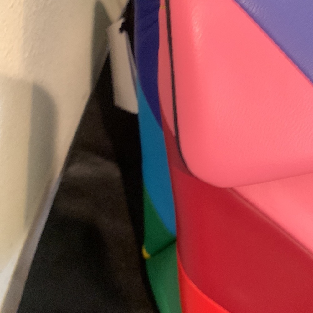 Kurt Geiger Rainbow Shop Kensington Leather Crossbody Bag - Picture 6 of 16